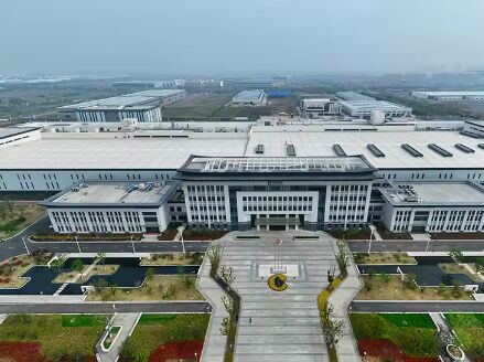 ผู้ผลิตโรงงานโครงสร้างเหล็กสมัยใหม่อาคารเหล็กสำเร็จรูปสำหรับอาคารสำนักงานโรงงานอุตสาหกรรม